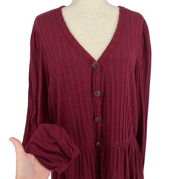 CURVY SENSE NWT Ribbed Long Sleeve Peplum Blouse Top Red Size 1X Button Detail - Picture 3 of 8